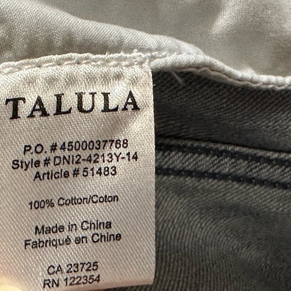 Talula: Women's Jean Jacket- Size Medium - Picture 4 of 11
